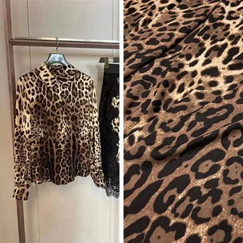 Совершенно новая женская одежда из эластичного атласа с леопардовым рисунком, модная ткань из полиэстера с цифровой печатью высокого качества